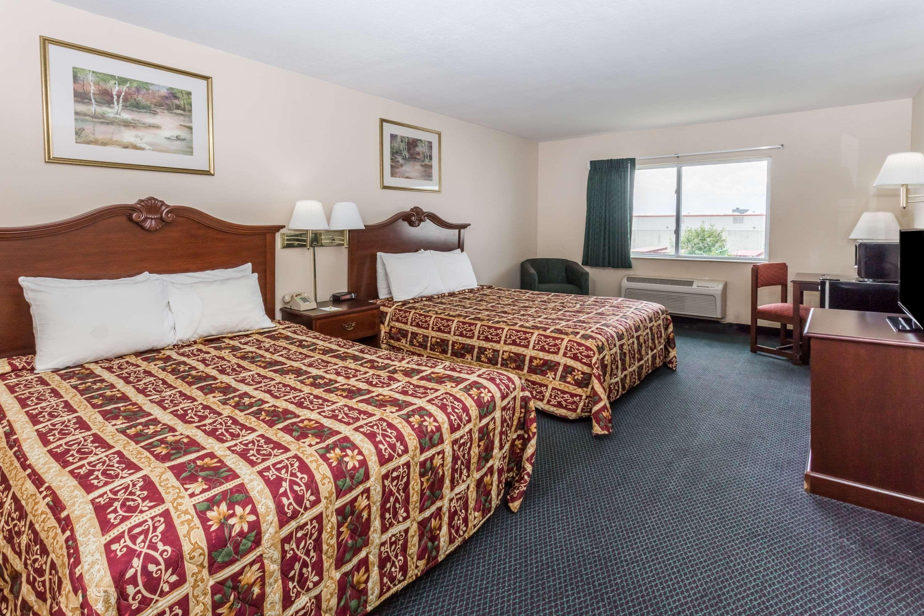 Days Inn & Suites By Wyndham Of Morris Buitenkant foto