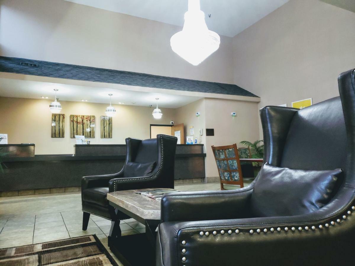 Days Inn & Suites By Wyndham Of Morris Buitenkant foto