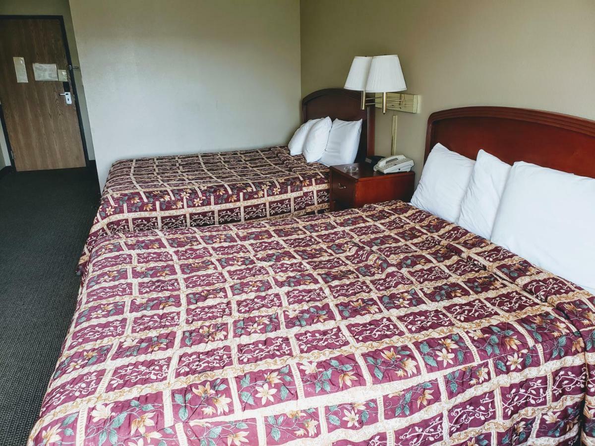 Days Inn & Suites By Wyndham Of Morris Buitenkant foto